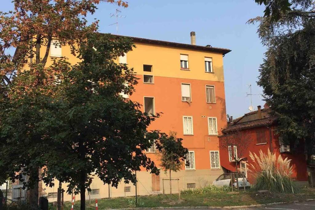House Bologna Stazione Mazzini Flat X 2 Bolonha Exterior foto