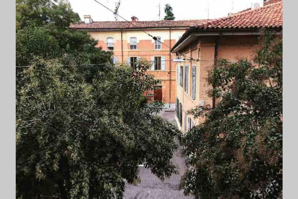 House Bologna Stazione Mazzini Flat X 2 Bolonha Exterior foto